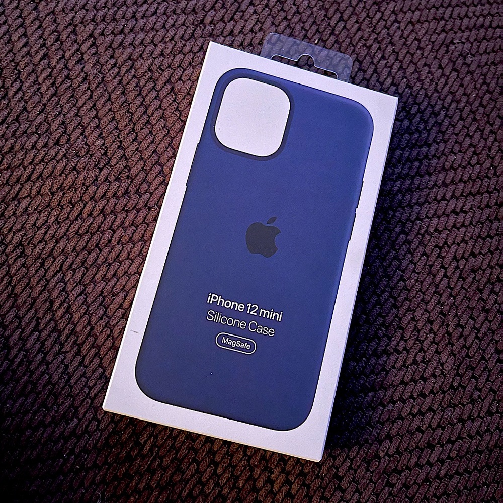 iPhone 12 Mini Silicone Apple Case